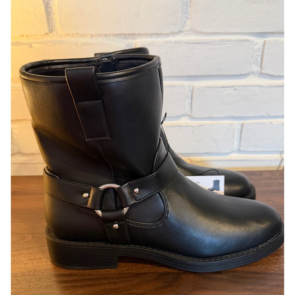 DV Dolce Vita Pondo Womens Black Moto Boots Harness Biker Side Zip 9 Goth Moto